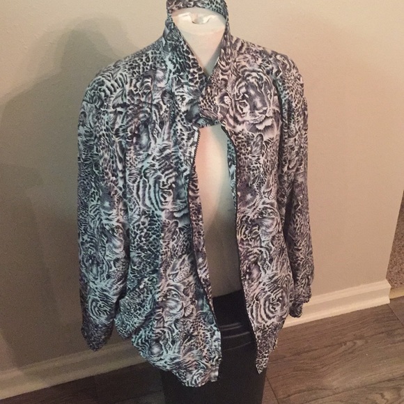 🦁 - Picture 3 of 3